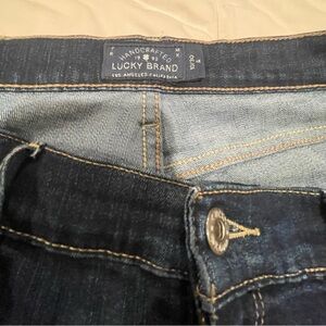 LUCKY Brand Bridgette skinny size 30A